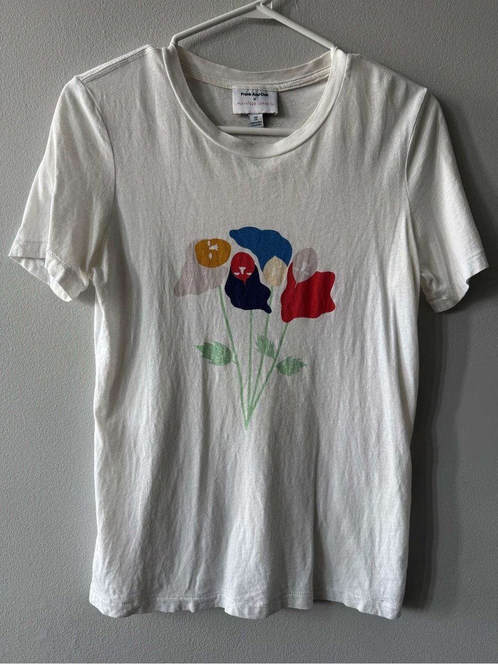 Frank & Oak White Short Sleeve Tee with Multi-Color Floral Print